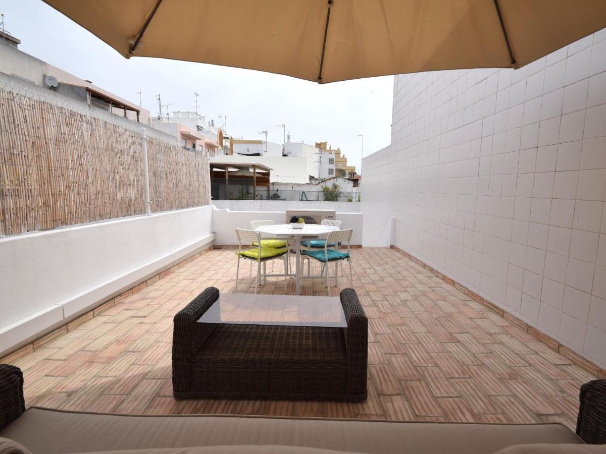 Modern Holiday Home In Olh O With Terrace Olhão Exterior photo