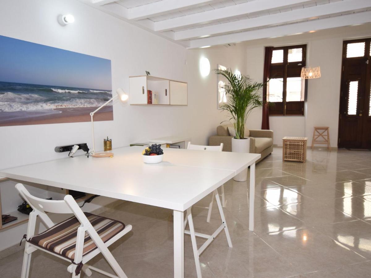Modern Holiday Home In Olh O With Terrace Olhão Exterior photo