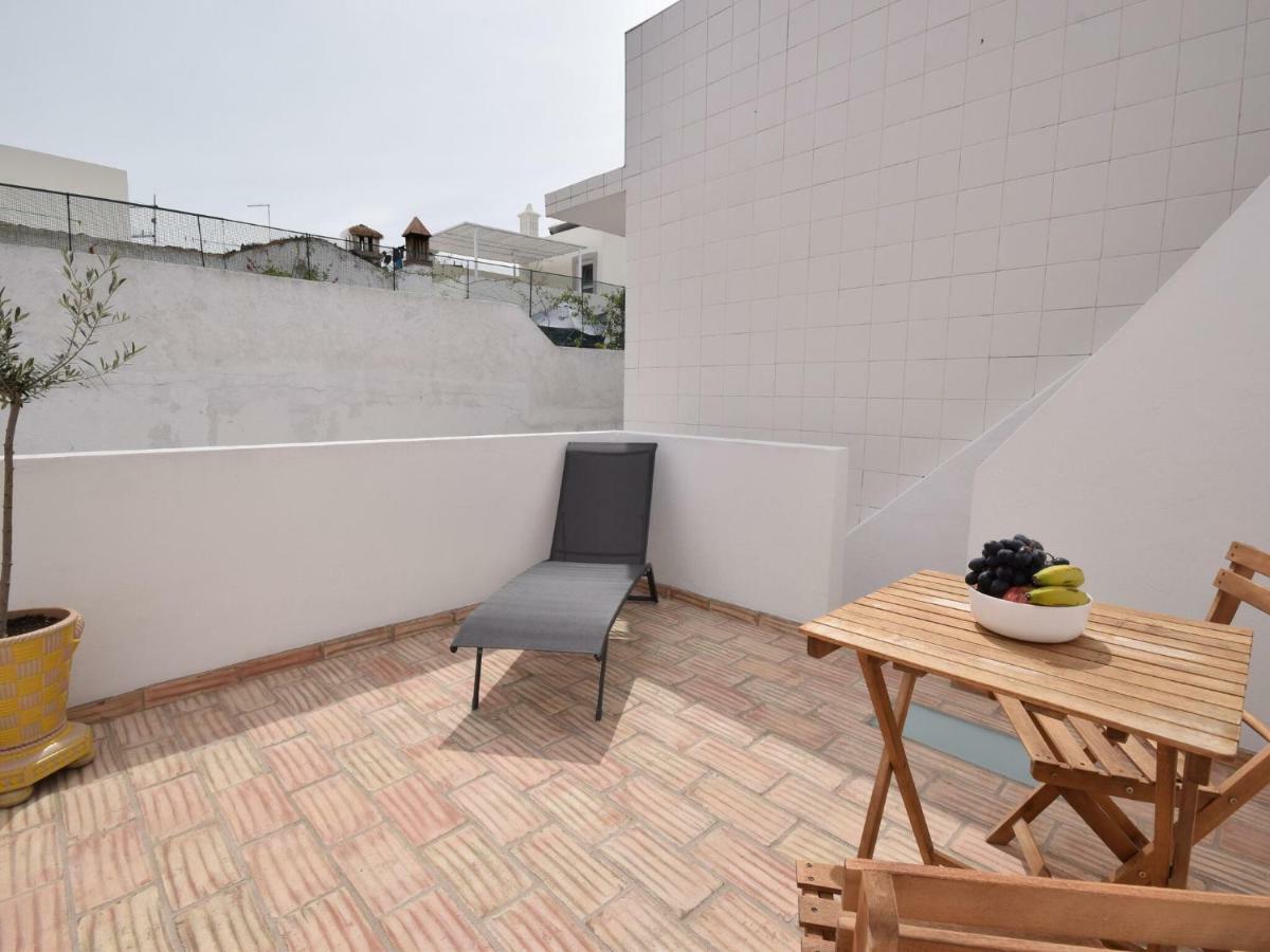 Modern Holiday Home In Olh O With Terrace Olhão Exterior photo